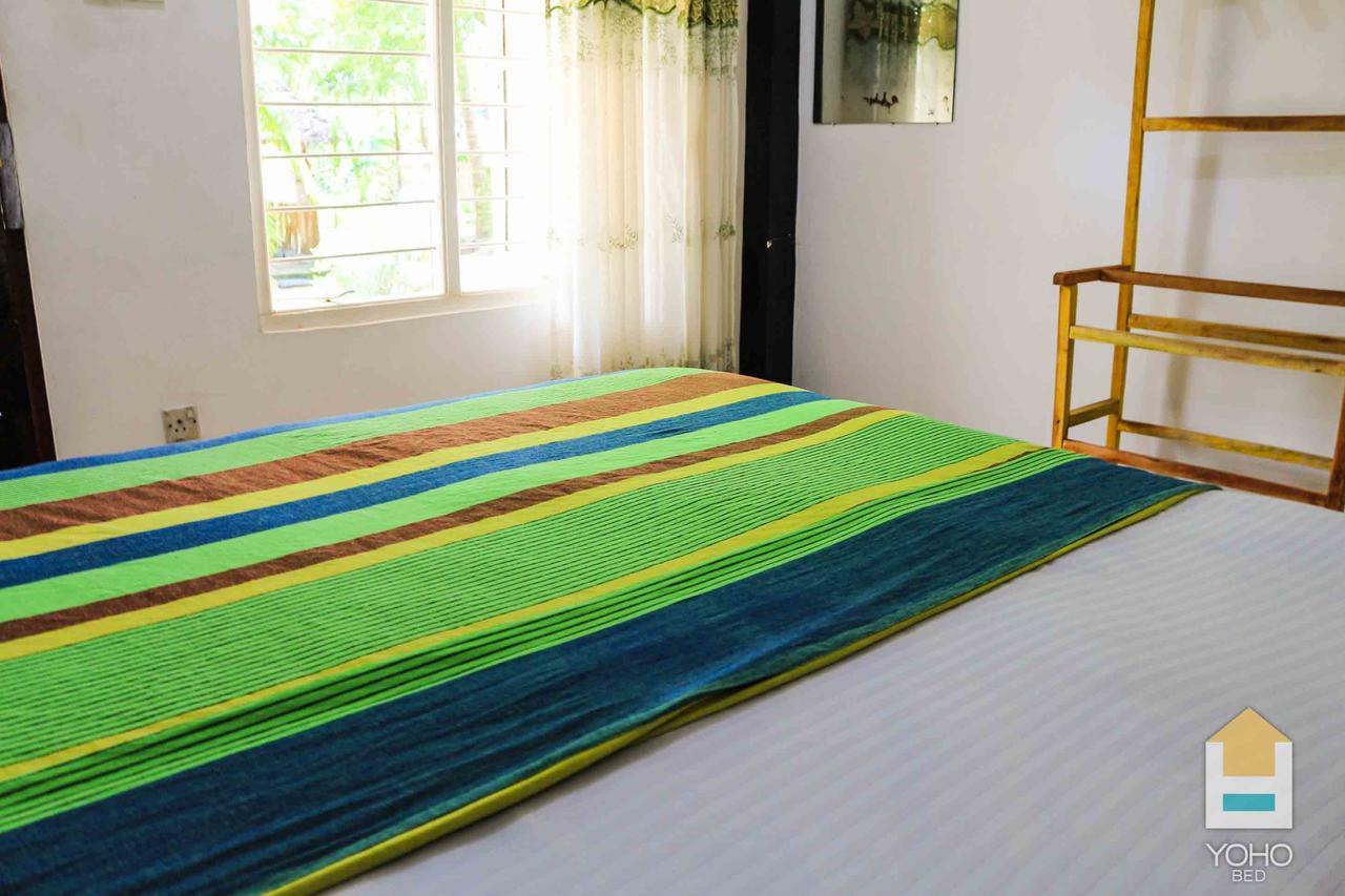 Coconut Park Bed and Breakfast Anuradhapura Exteriör bild