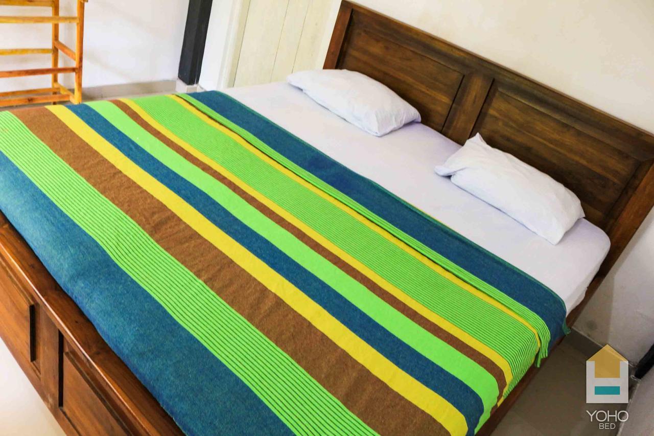 Coconut Park Bed and Breakfast Anuradhapura Exteriör bild