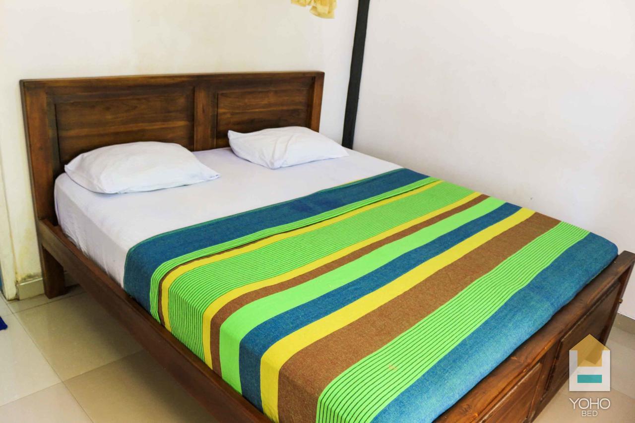 Coconut Park Bed and Breakfast Anuradhapura Exteriör bild